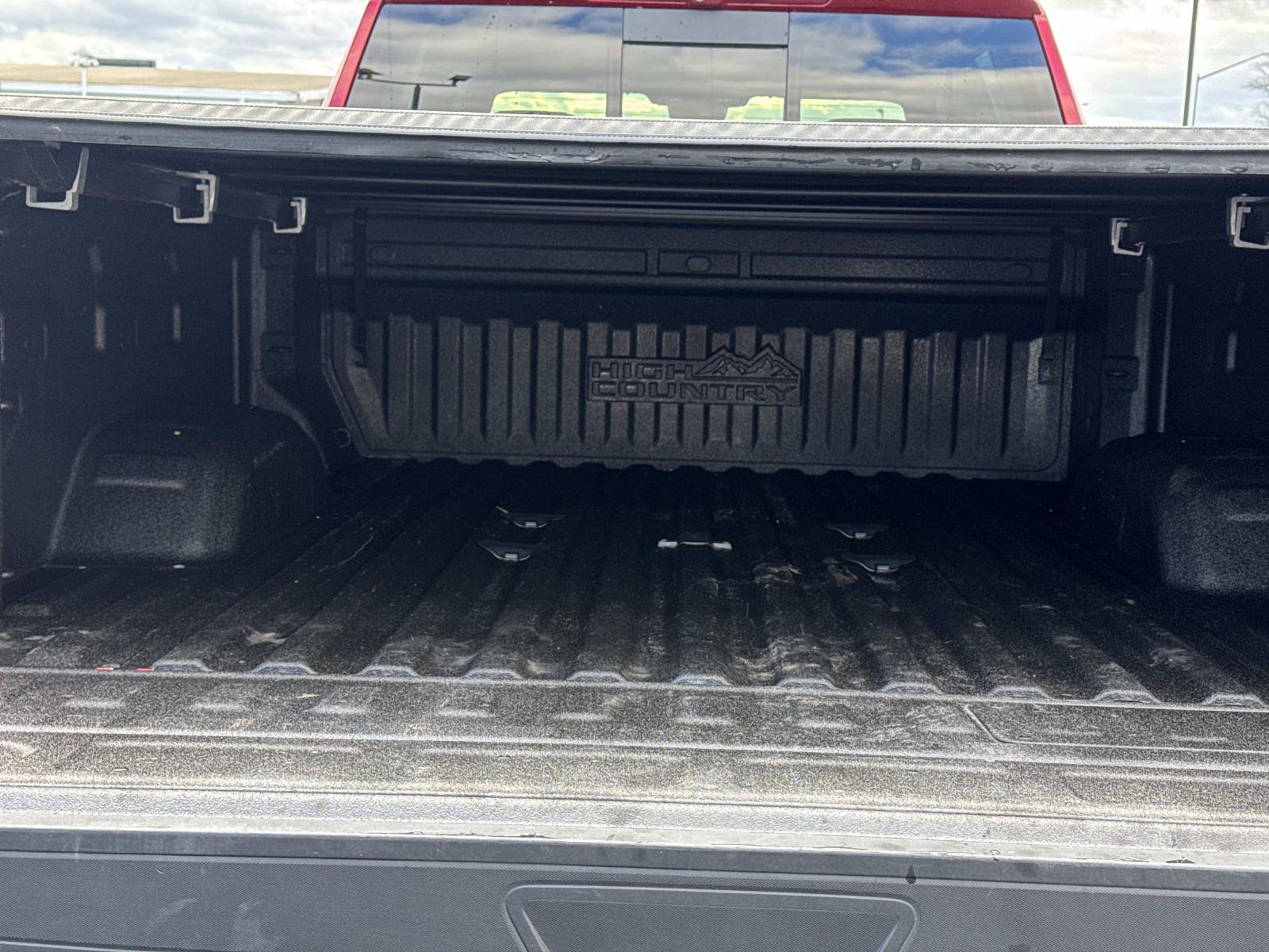 Used 2024 Chevrolet Silverado 2500 High Country w/ High Country Premium Package image 15