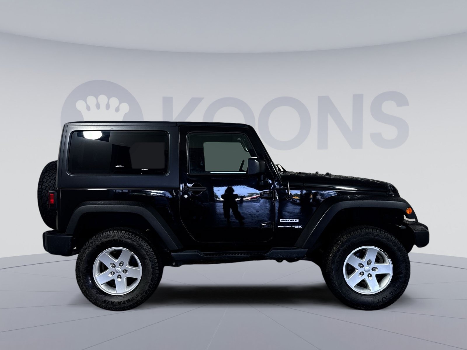 Used 2018 Jeep Wrangler Sport AWD/4WD image 17