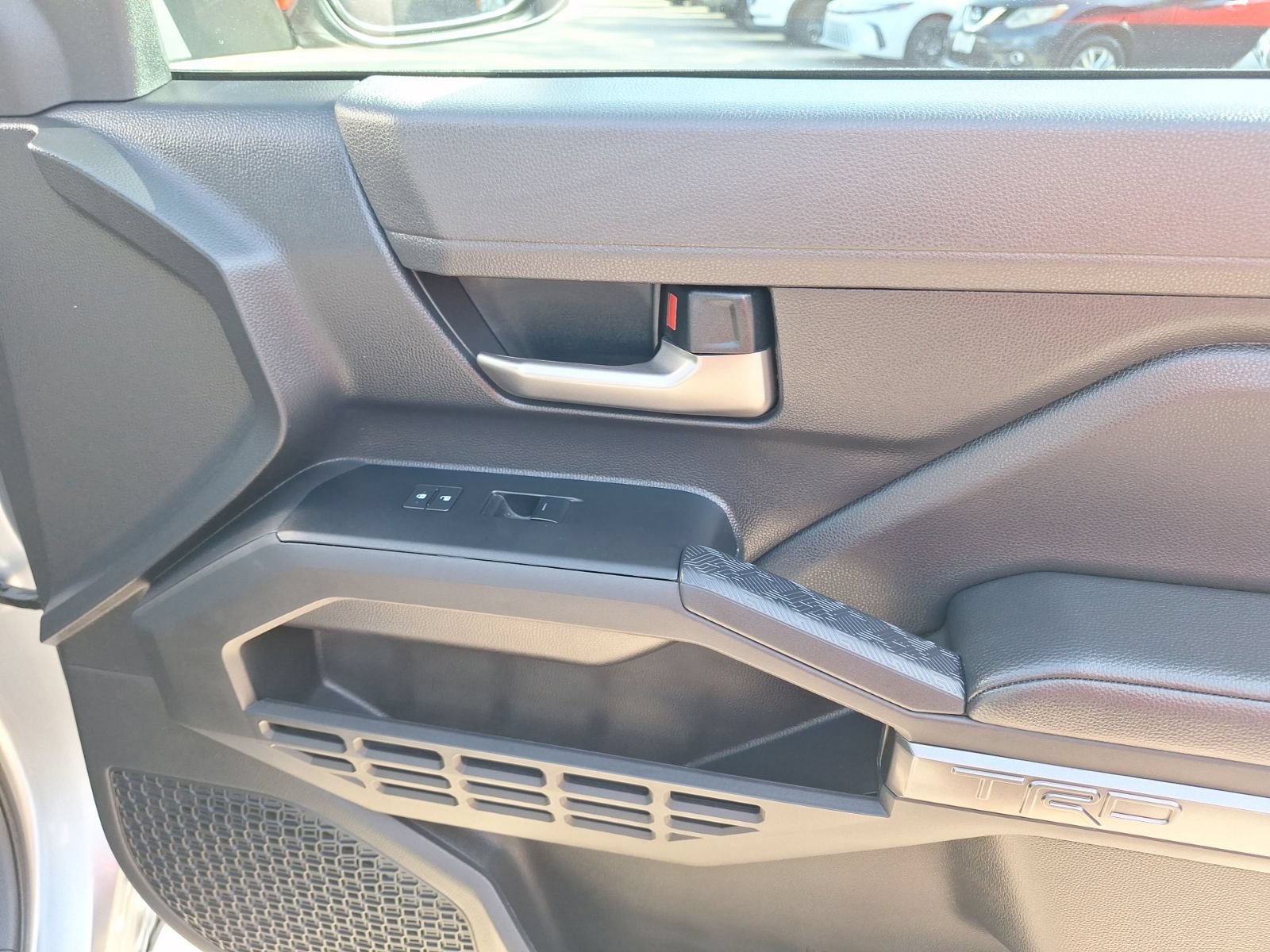 Used 2024 Toyota Tacoma TRD Sport AWD/4WD image 35