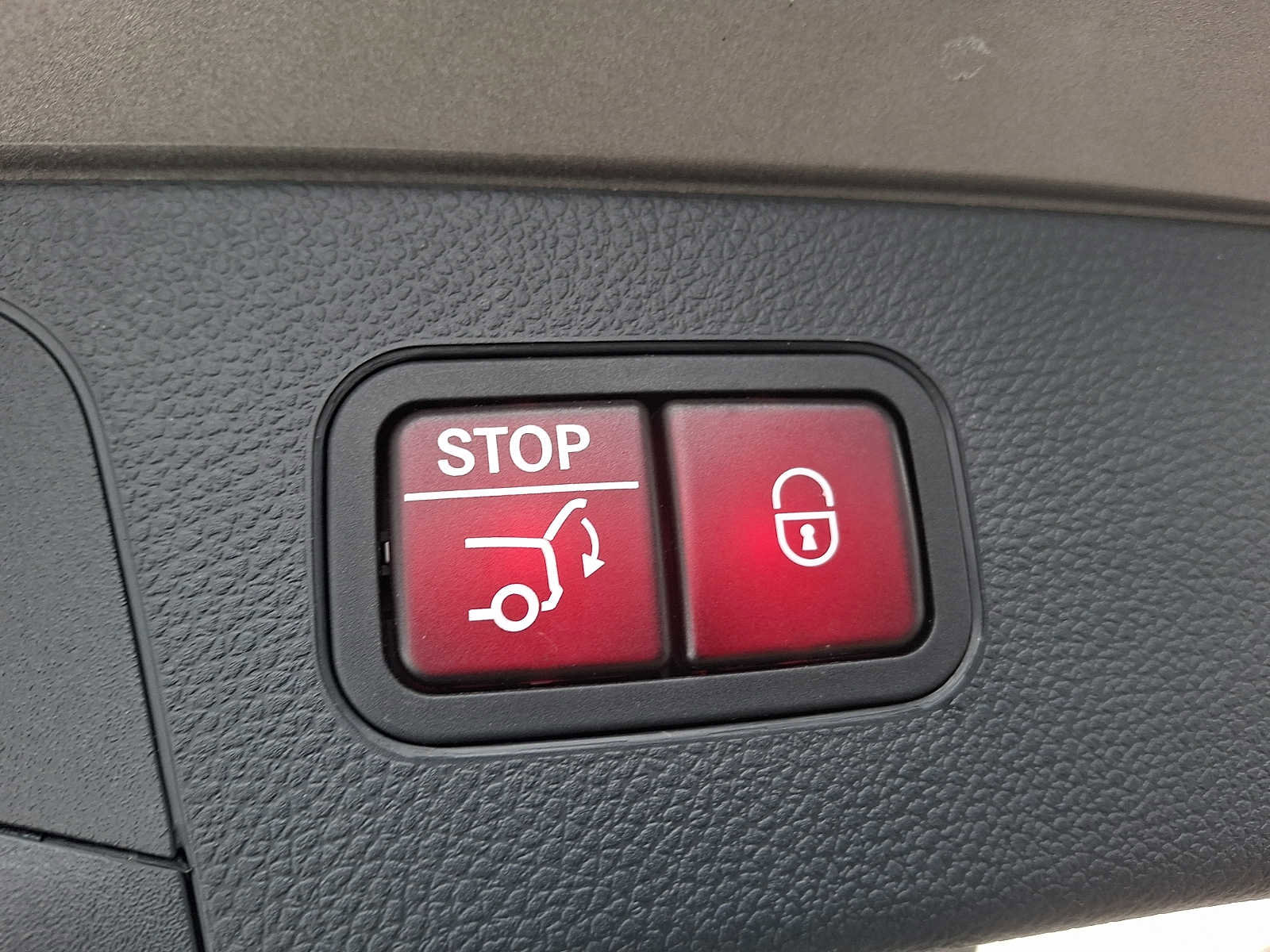 Certified 2022 Mercedes-Benz GLC 300 4MATIC image 26