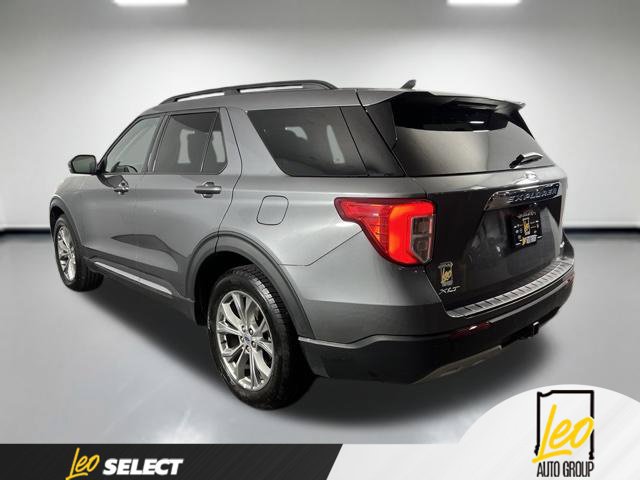 Used 2024 Ford Explorer XLT w/ Equipment Group 202A AWD/4WD image 9