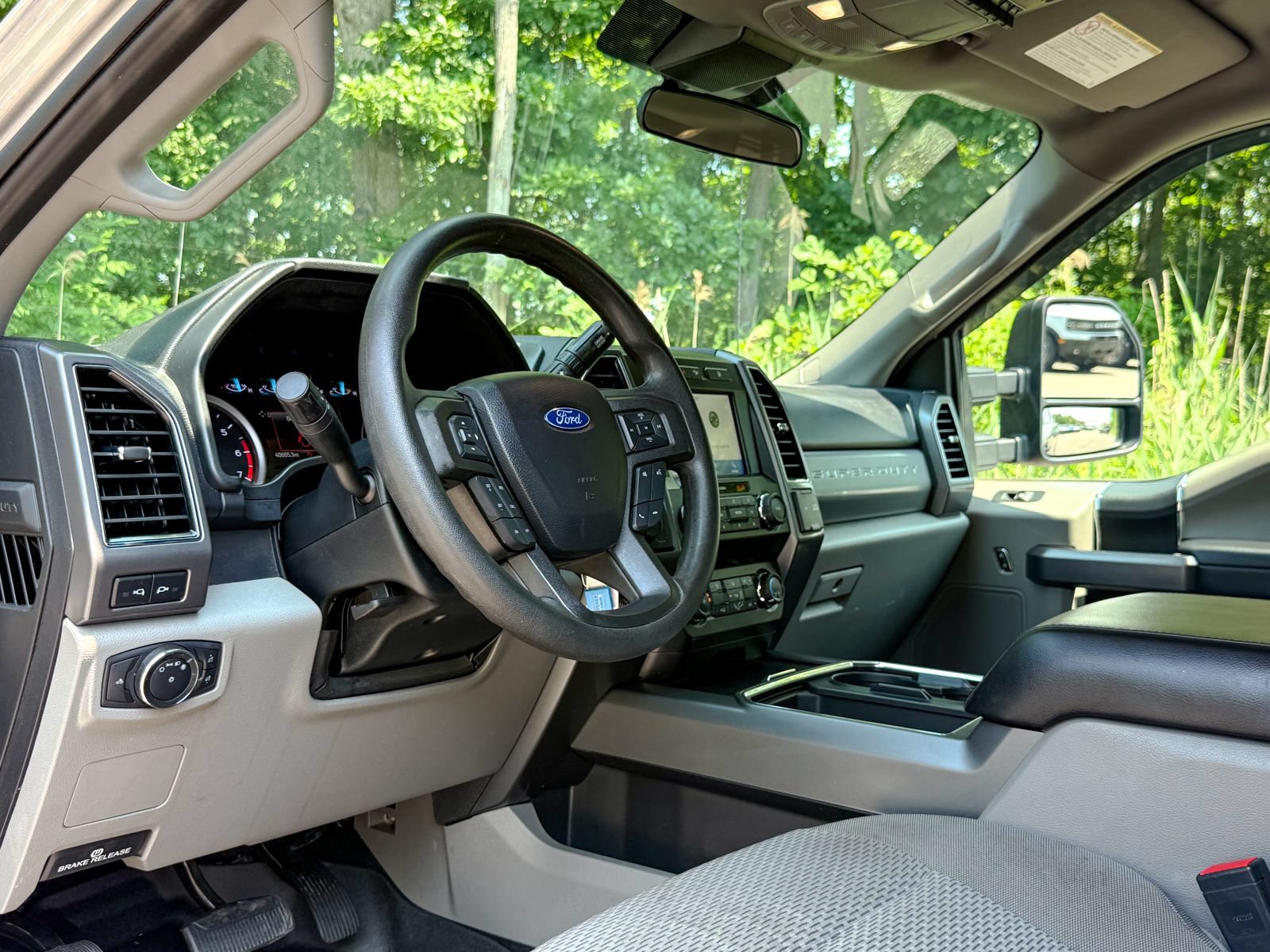 Certified 2020 Ford F250 XLT w/ FX4 Off-Road Package AWD/4WD image 17
