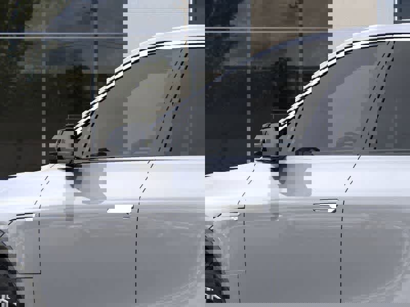 New 2026 Cadillac Lyriq Luxury image 12