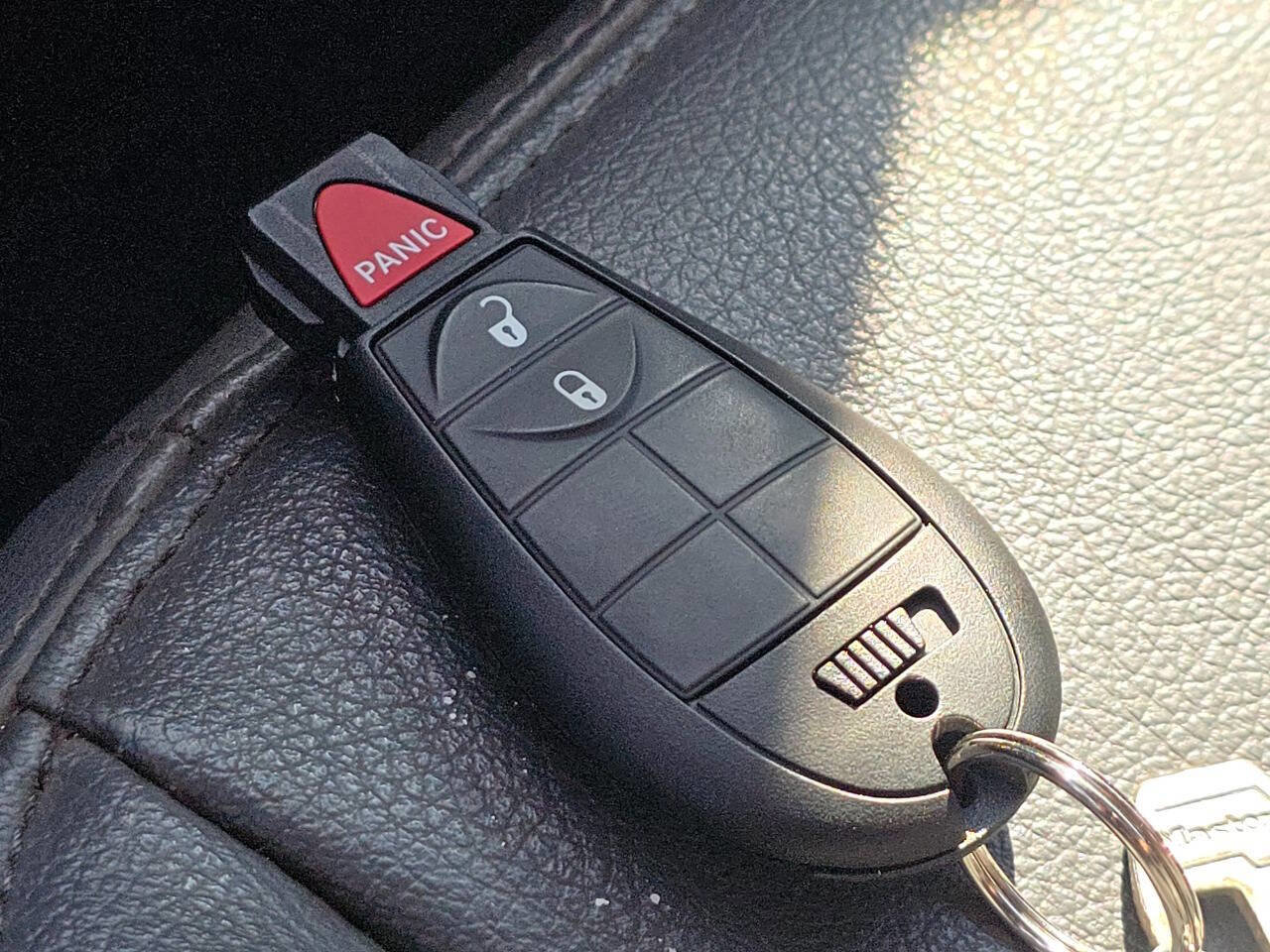 Used 2019 RAM 1500 Tradesman image 33