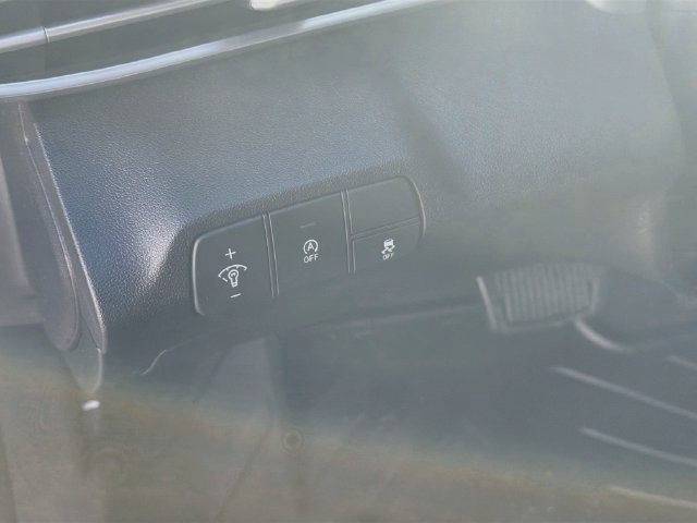 New 2026 Hyundai Elantra SE FWD image 10