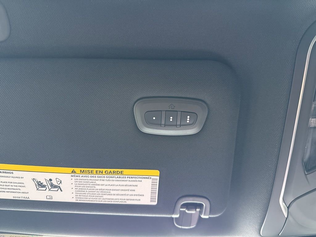 New 2026 Jeep Cherokee Overland w/ Advanced Pro Tech Group image 25