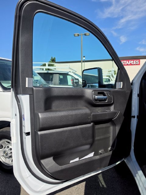 New 2026 Chevrolet Silverado 3500 W/T w/ WT Convenience Package RWD image 9