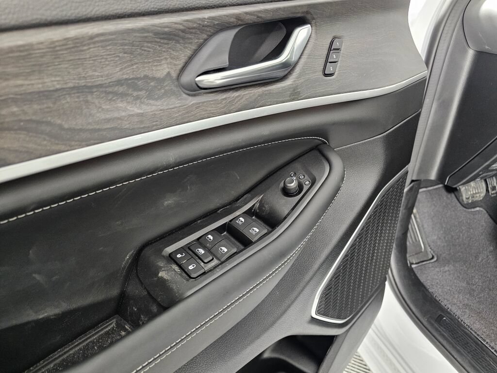 New 2026 Jeep Grand Cherokee Limited AWD/4WD image 21