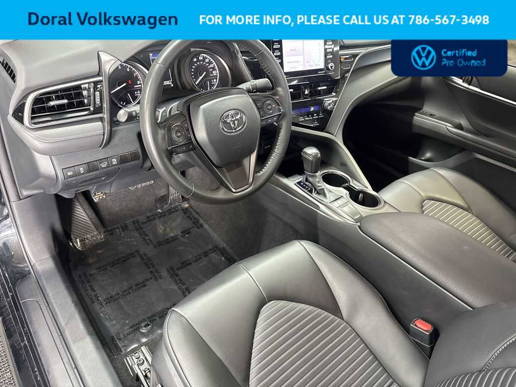 Used 2024 Toyota Camry SE image 13