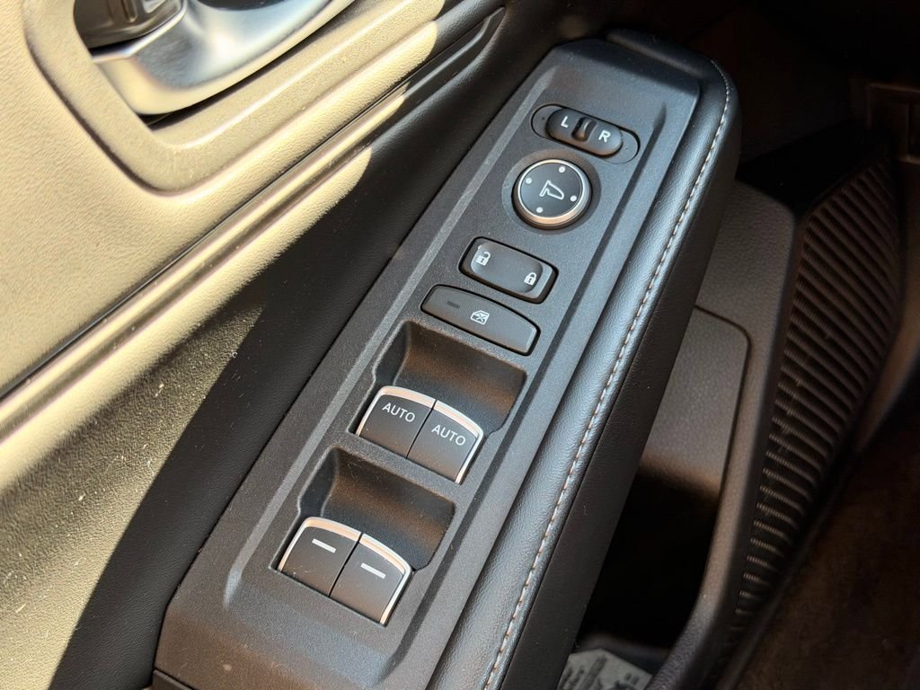 Used 2024 Honda Accord Sport image 27