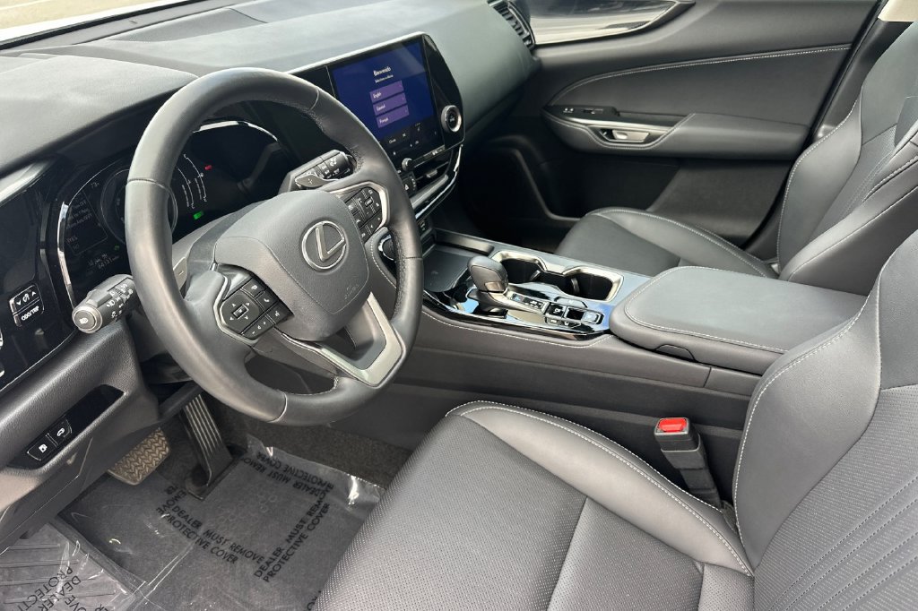Certified 2025 Lexus NX 350h AWD w/ Accessory Package (2T) image 10