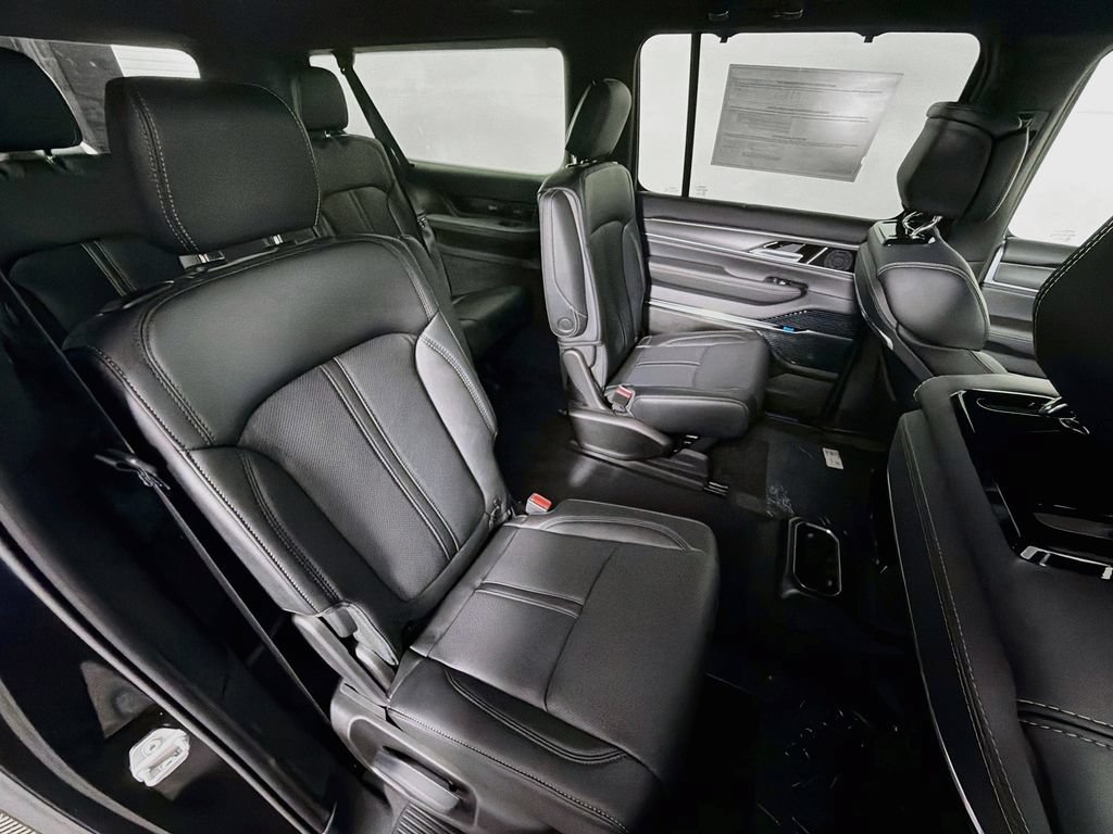 New 2026 Jeep Grand Wagoneer L Summit AWD/4WD image 29