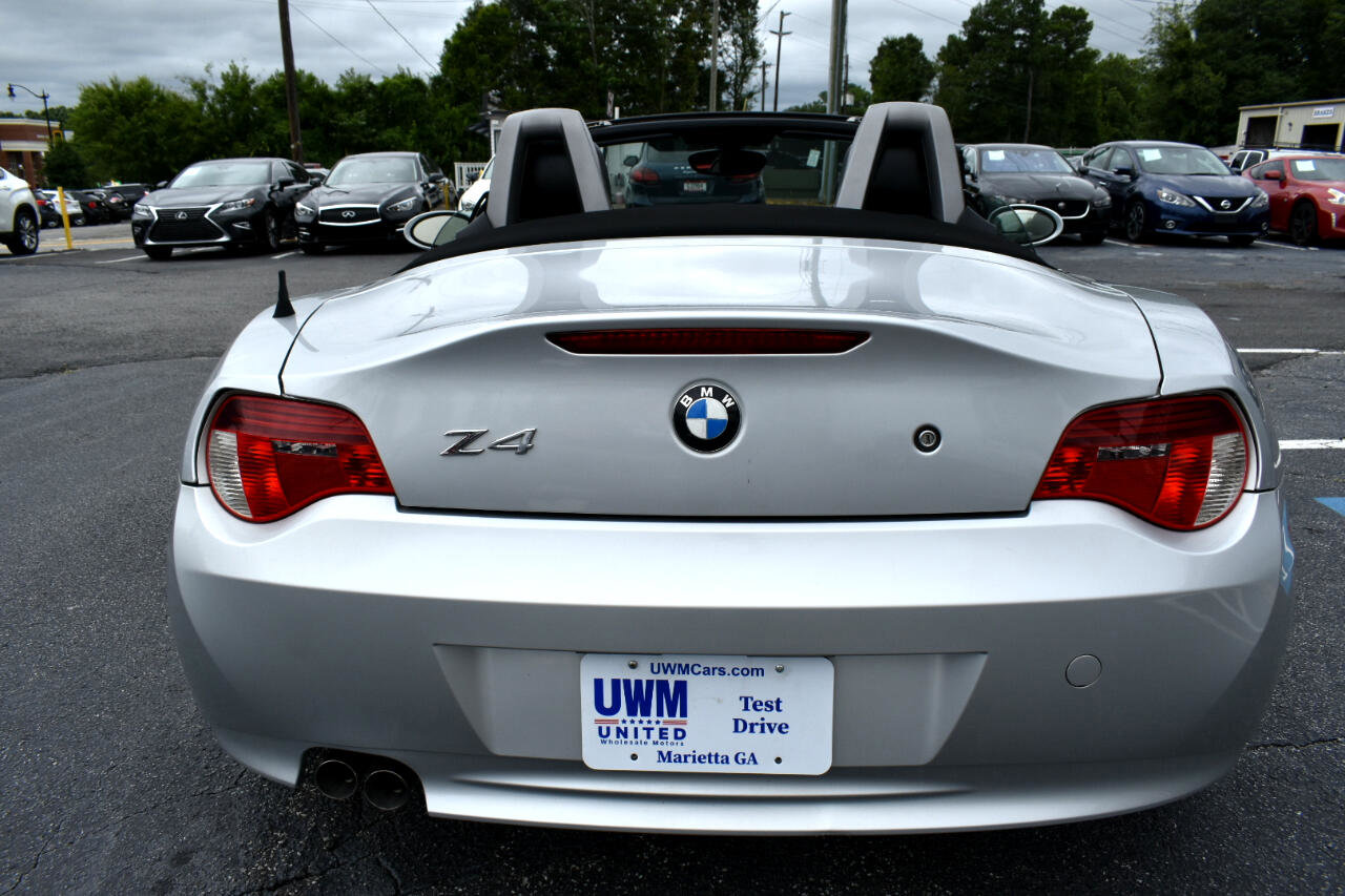 Used 2006 BMW Z4 3.0i image 11