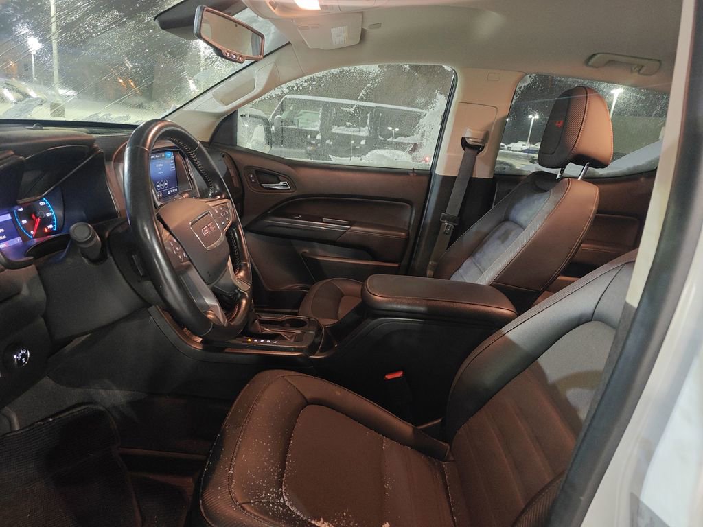 Used 2021 GMC Canyon AT4 image 8