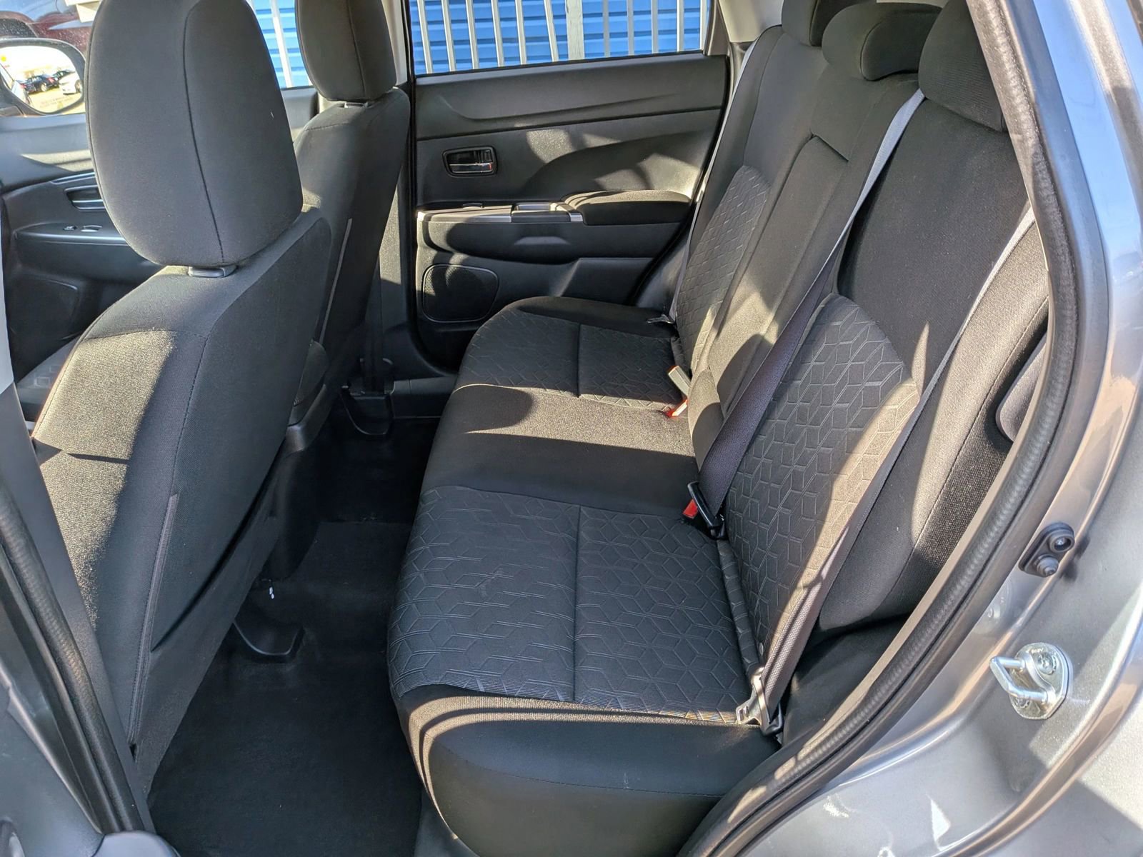 Used 2021 Mitsubishi Outlander Sport SE image 25