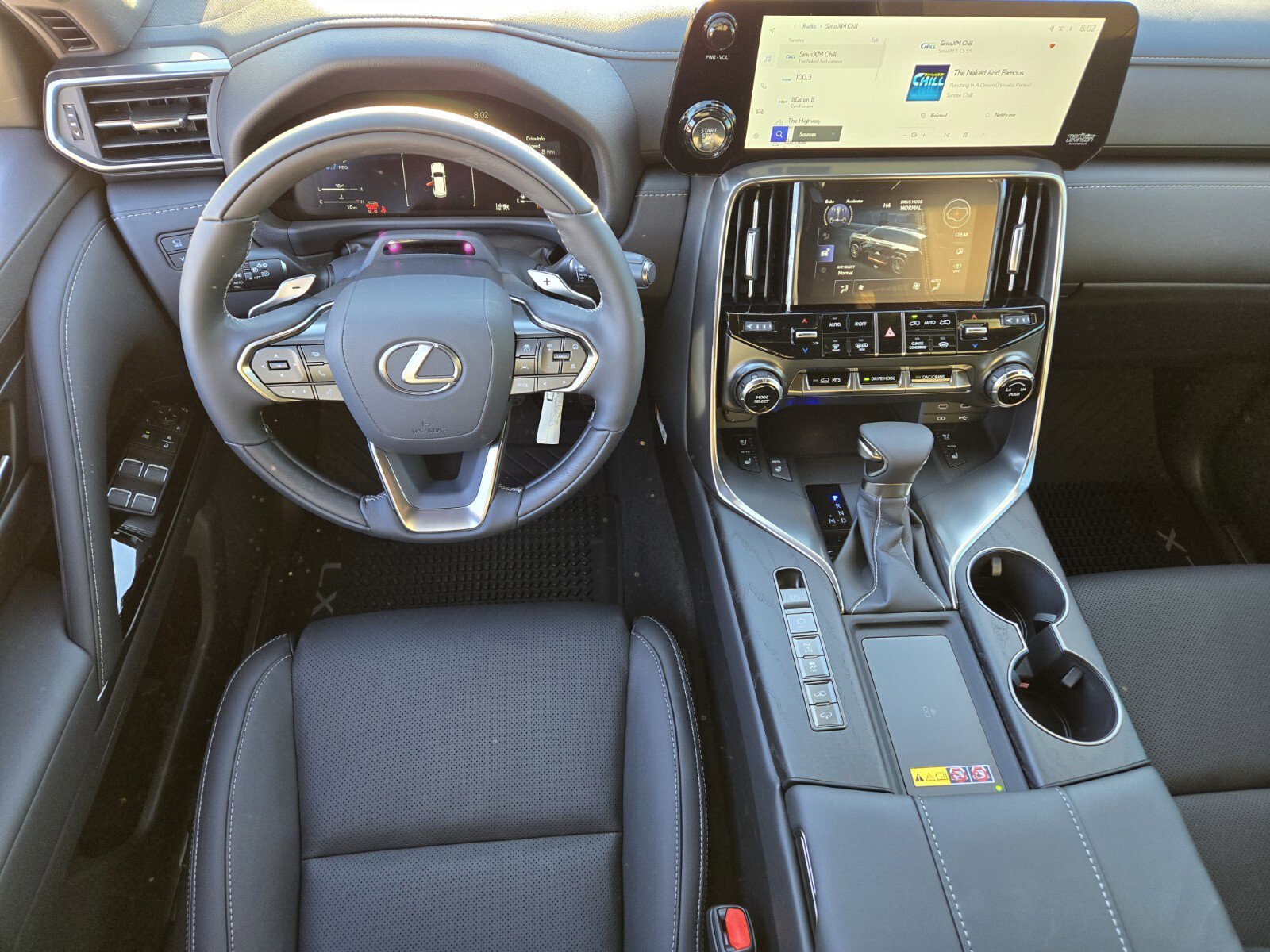 New 2026 Lexus LX 600 4WD w/ Luxury Package image 9