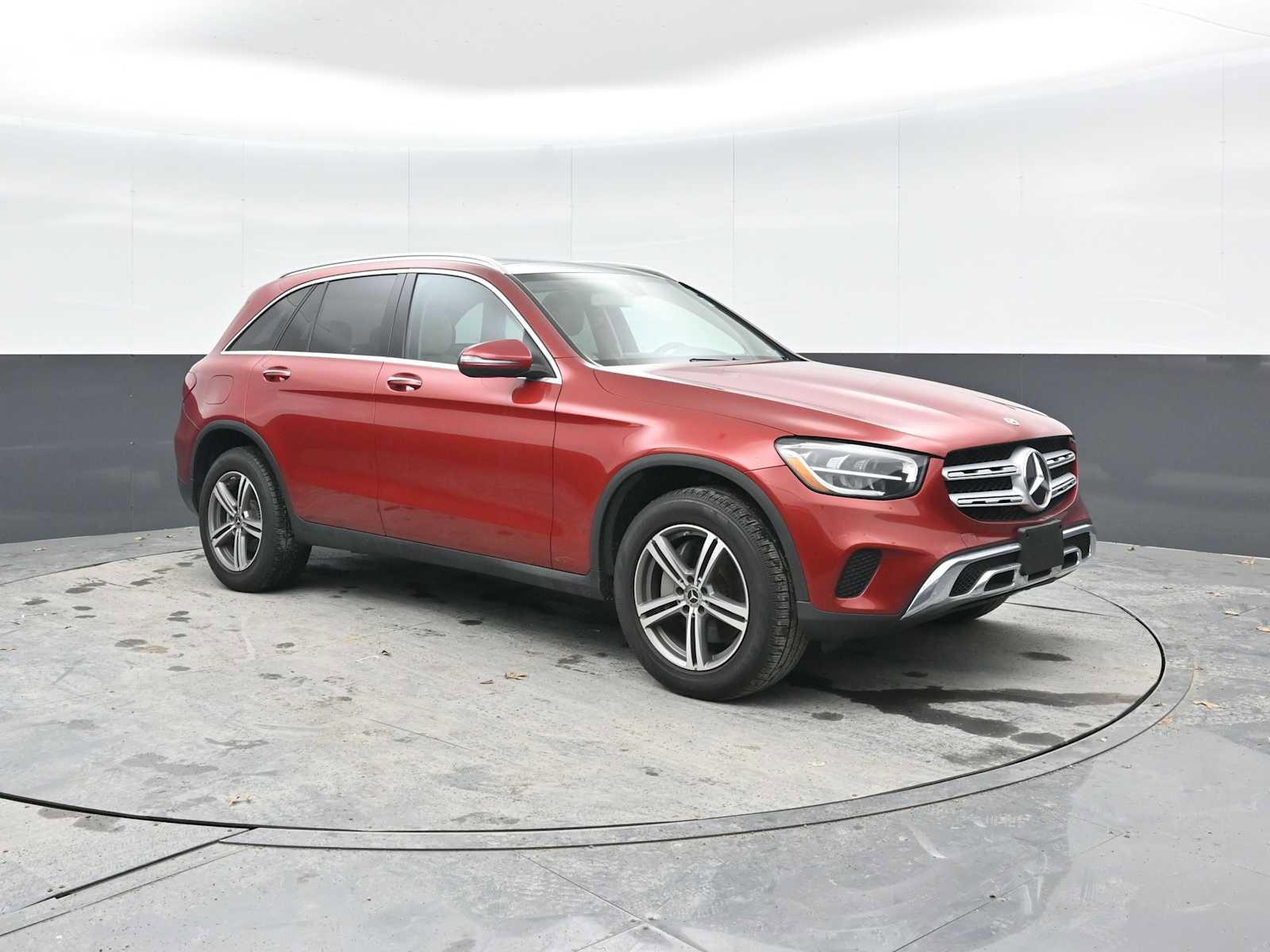 Used 2020 Mercedes-Benz GLC 300 4MATIC image 7