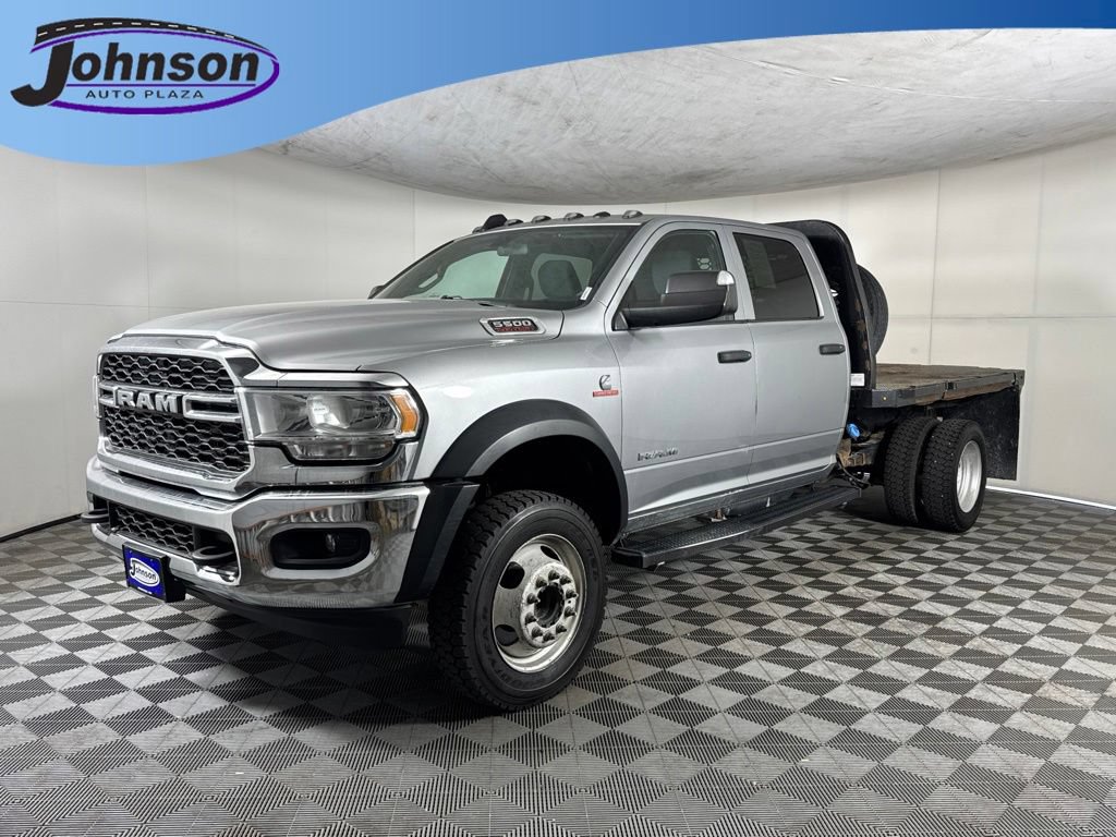 Used 2022 RAM 5500 Tradesman w/ Chrome Appearance Group AWD/4WD image 1