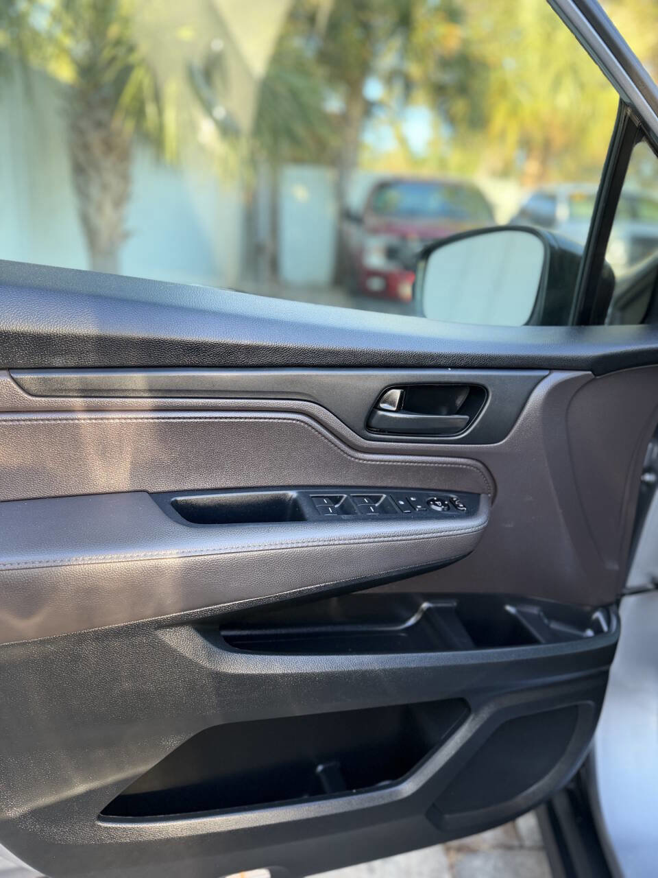 Used 2020 Honda Odyssey EX image 8