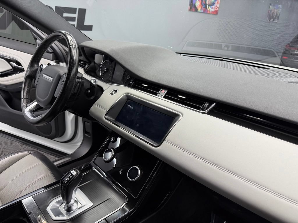 Used 2020 Land Rover Range Rover Evoque R-Dynamic S AWD/4WD image 49