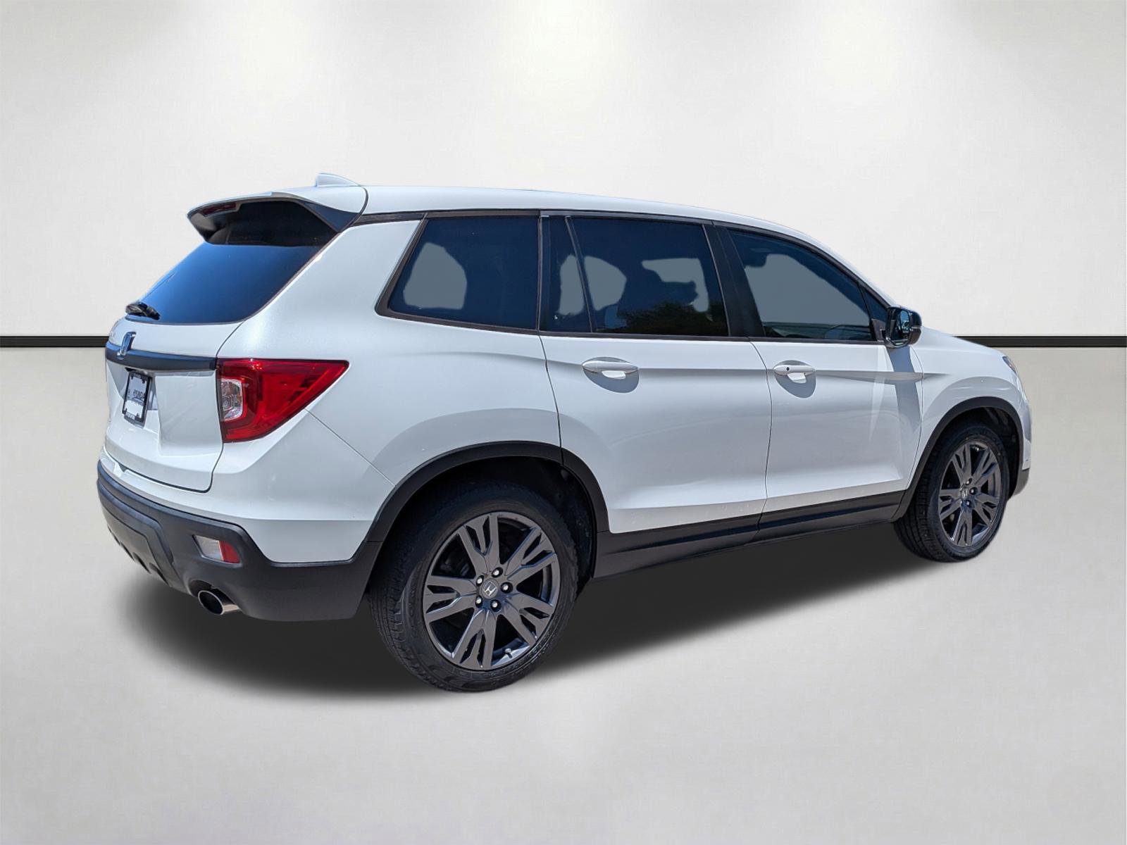 Used 2021 Honda Passport EX-L image 4