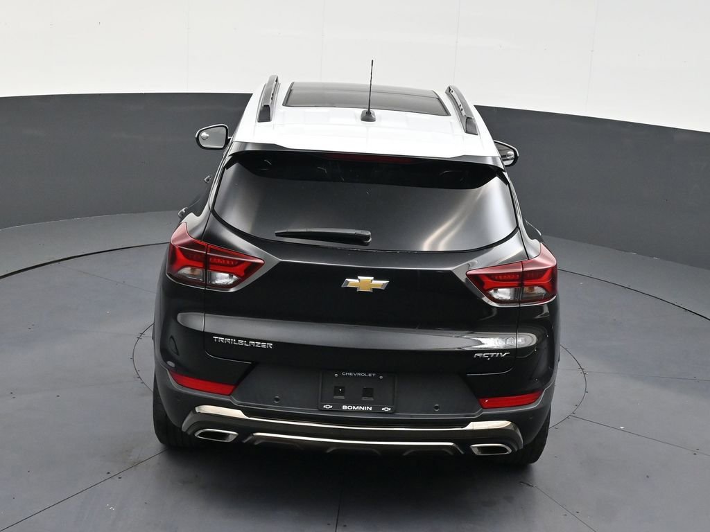 Used 2023 Chevrolet TrailBlazer ACTIV w/ Sun and Liftgate Package image 16