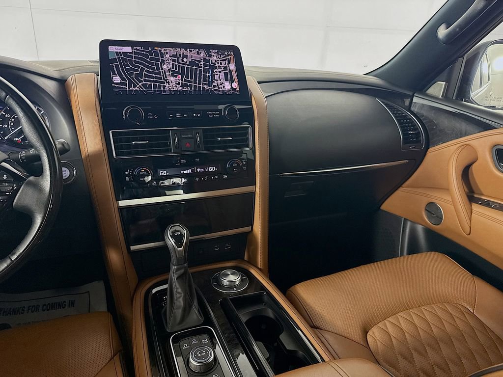 Used 2024 INFINITI QX80 Sensory AWD/4WD image 30