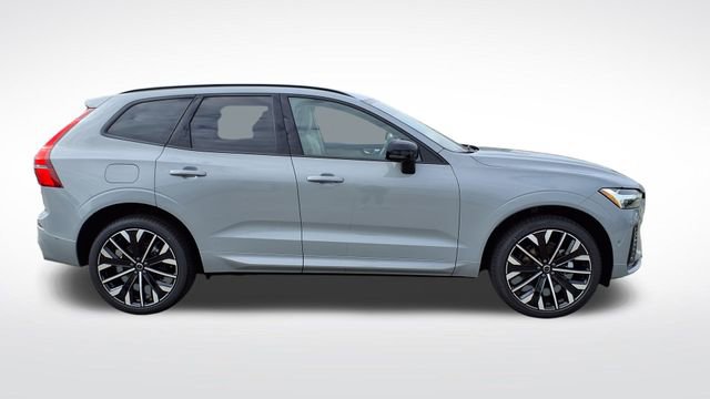 New 2026 Volvo XC60 B5 Ultra w/ Climate Package image 9