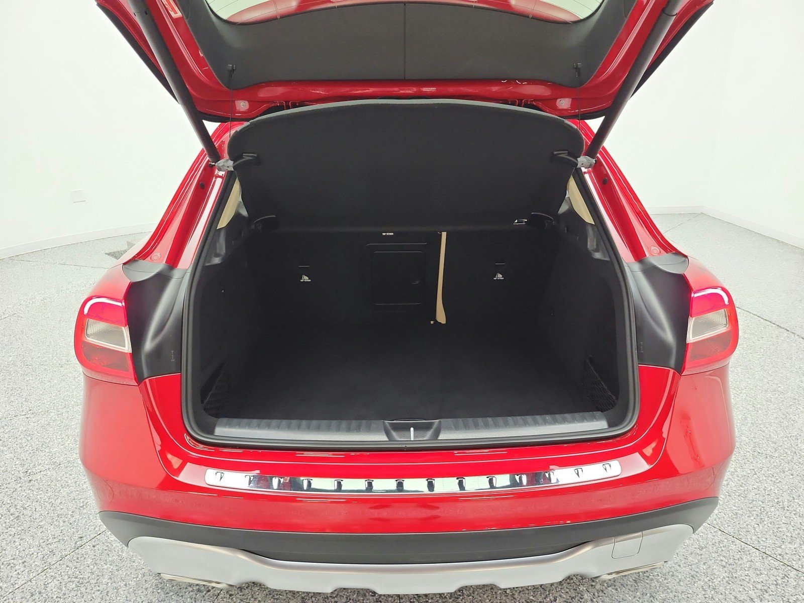 Used 2019 Mercedes-Benz GLA 250 image 18