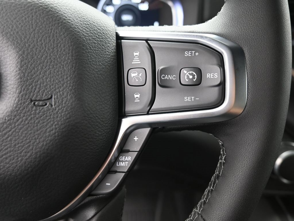 New 2026 RAM 1500 2WD Crew Cab image 2