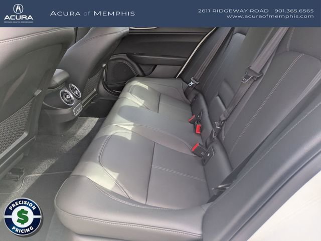 Used 2025 Alfa Romeo Giulia AWD image 28