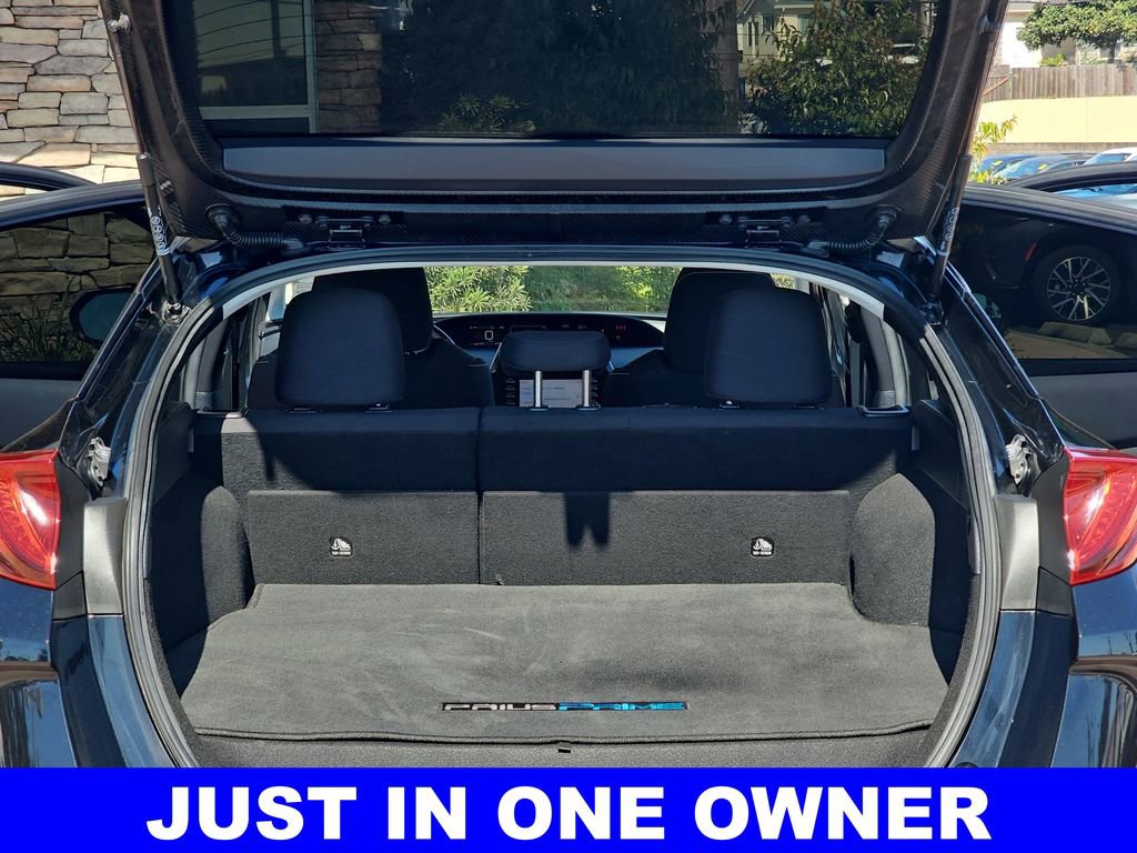 Used 2021 Toyota Prius Prime LE w/ Carpet Mat Package (TMS) image 12