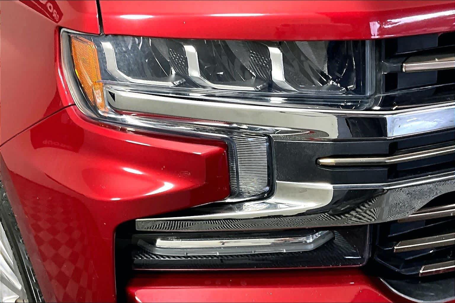 Used 2019 Chevrolet Silverado 1500 High Country w/ Technology Package RWD image 26