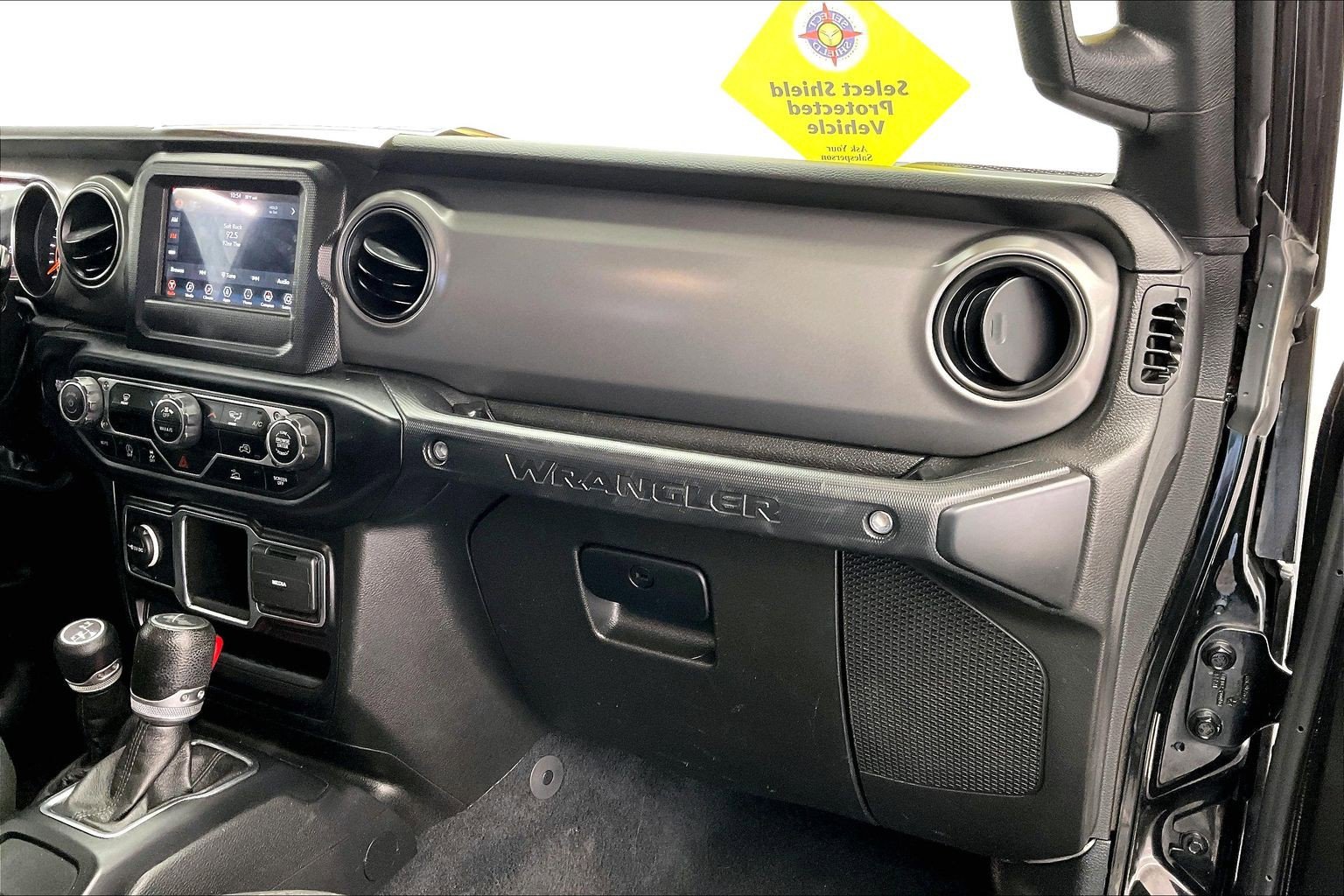 Used 2022 Jeep Wrangler Sport AWD/4WD image 15