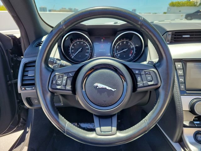 Used 2016 Jaguar F-TYPE Convertible RWD image 12