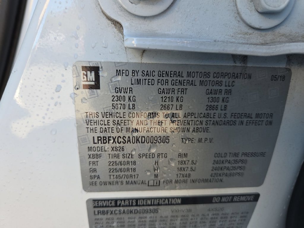 Used 2019 Buick Envision Essence w/ LPO, Cargo Package FWD image 24