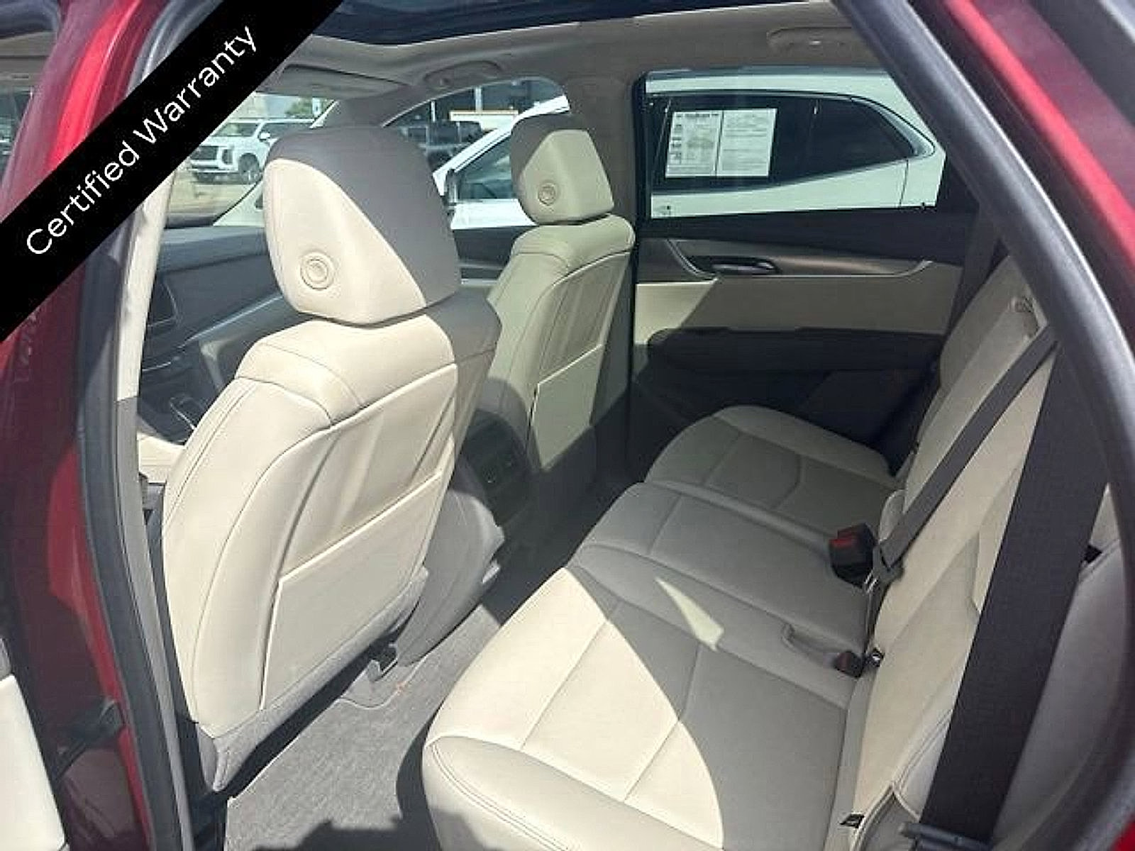 Certified 2022 Cadillac XT5 Premium Luxury AWD/4WD image 9