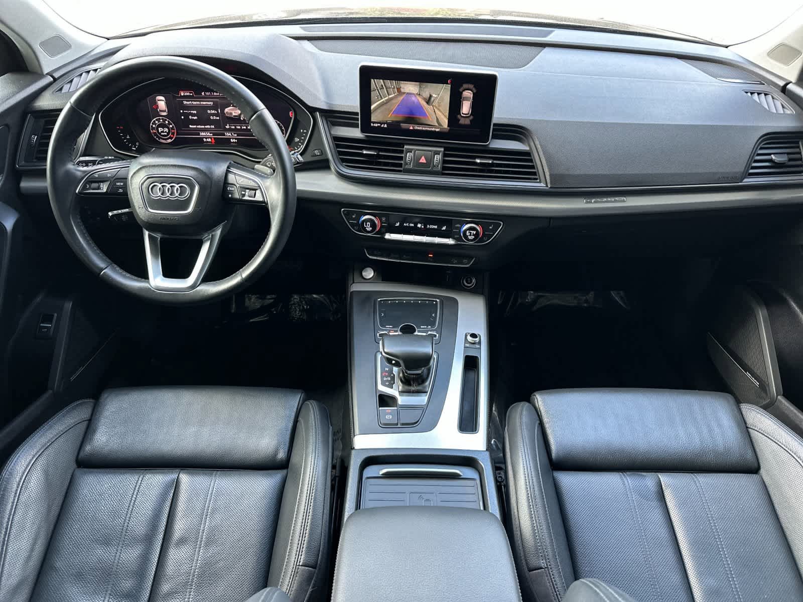 Used 2019 Audi Q5 2.0T Premium Plus w/ Premium Plus Package AWD/4WD image 3
