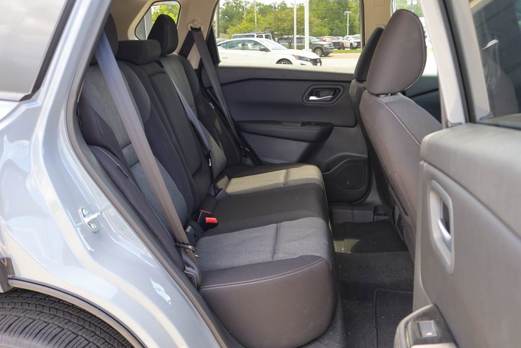 Certified 2026 Nissan Rogue SV image 10