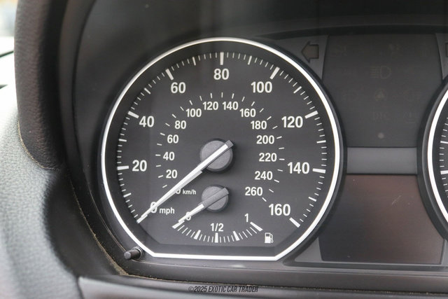 Used 2010 BMW 135i Convertible image 66