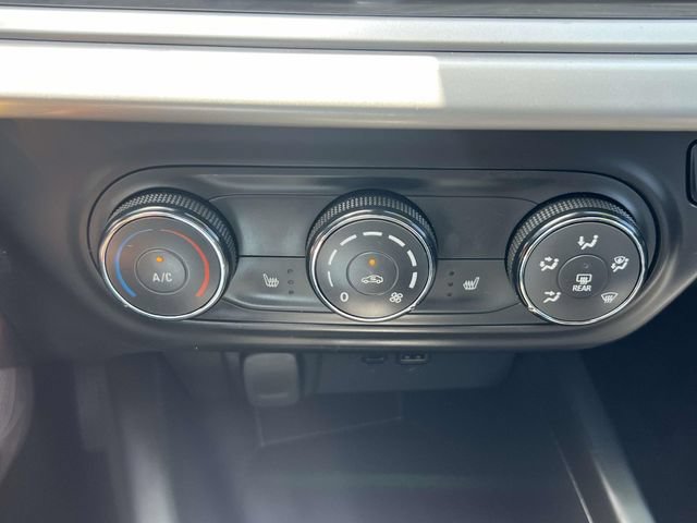 Certified 2024 Chevrolet Trax LS w/ LS Convenience Package FWD image 27