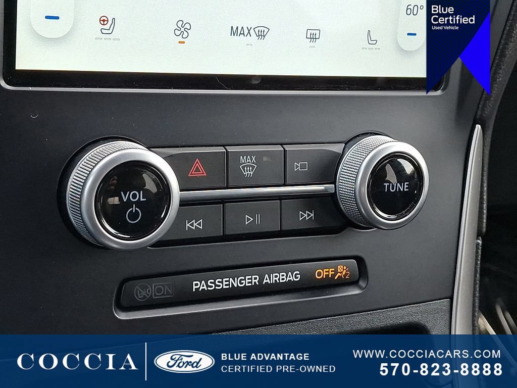 Certified 2022 Ford Edge ST-Line AWD/4WD image 16
