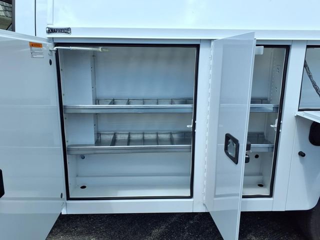 New 2025 Chevrolet Express 3500 w/ Power Convenience Package image 17