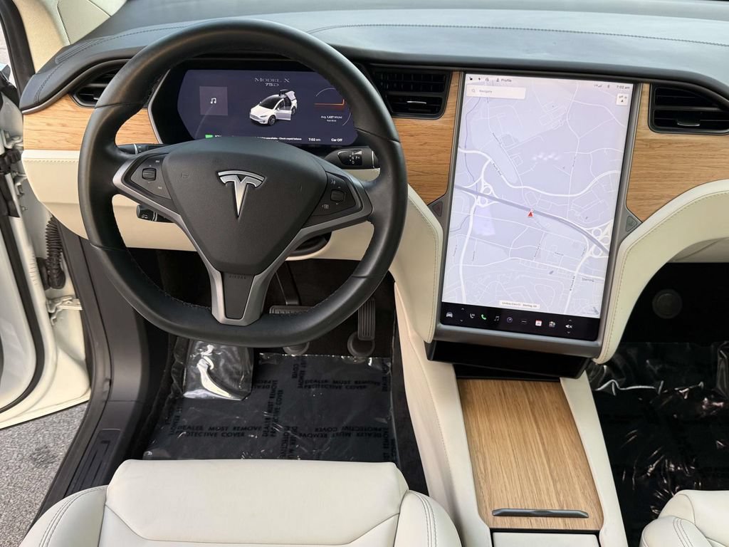 Used 2018 Tesla Model X 75D AWD/4WD image 11