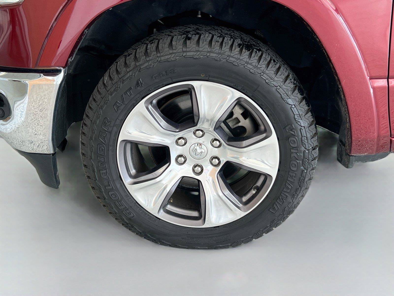 Used 2020 RAM 1500 Laramie AWD/4WD image 29