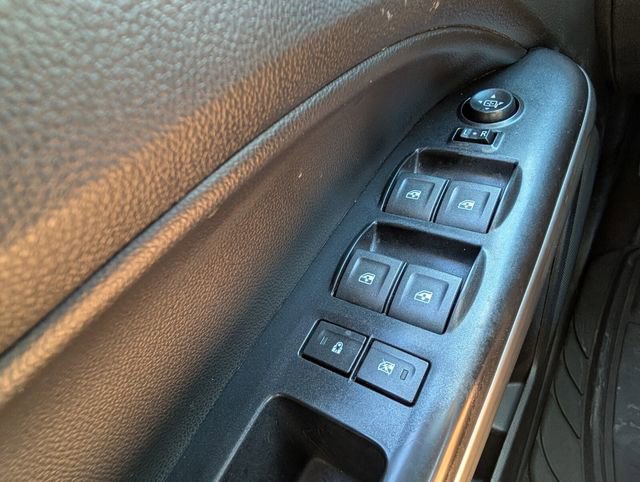 Used 2021 Chevrolet Colorado LT image 37