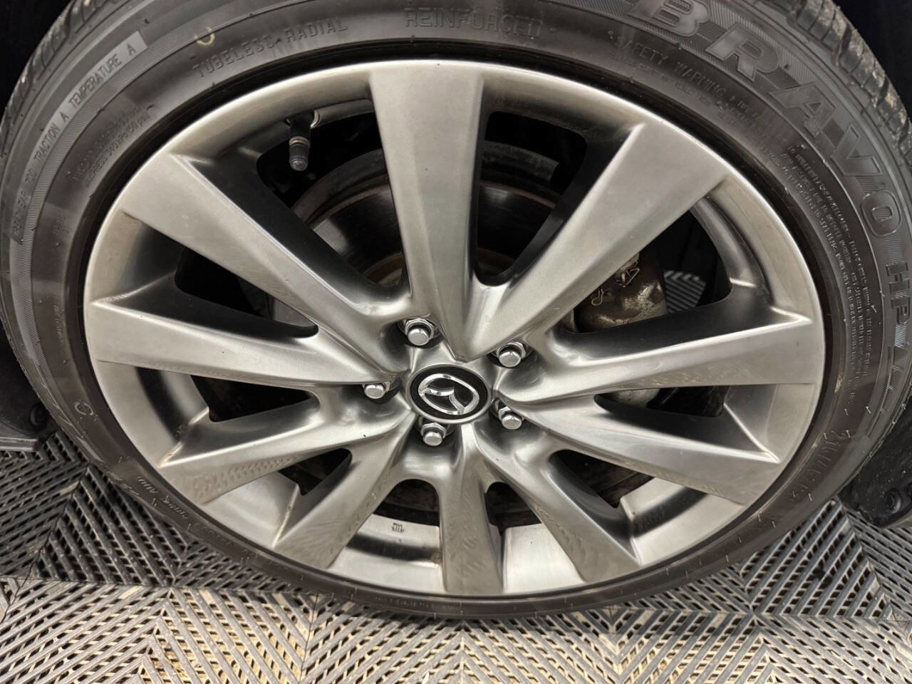 Used 2020 MAZDA MAZDA3 AWD Sedan w/ Premium Package image 38