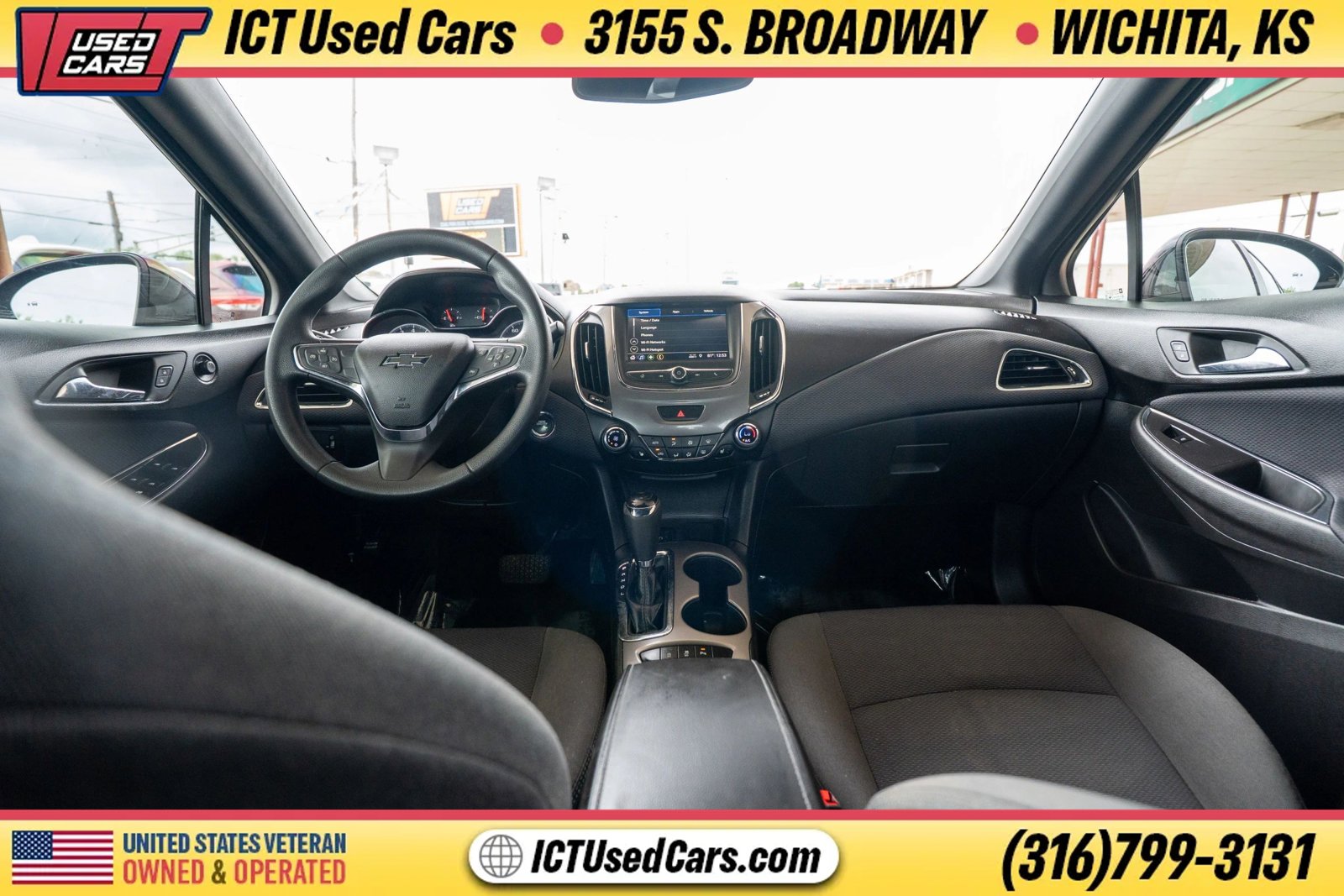 Used 2019 Chevrolet Cruze LT w/ Convenience Package FWD image 8