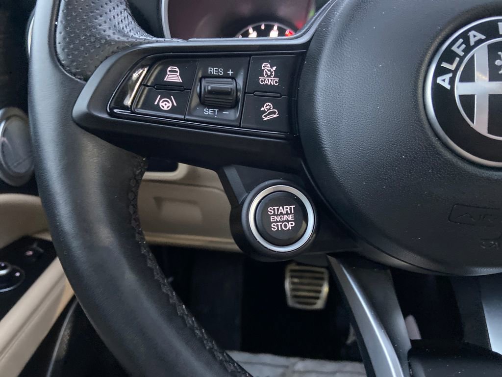 Used 2023 Alfa Romeo Stelvio Ti Lusso w/ Quick Order Package 22X Lusso image 23