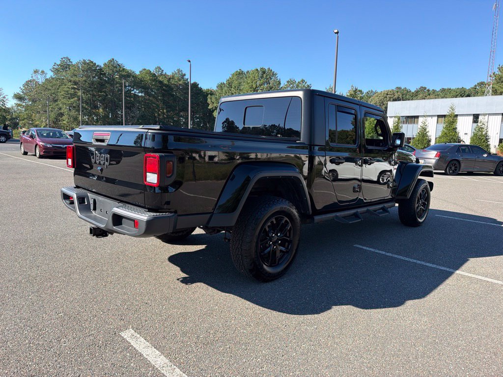 Used 2022 Jeep Gladiator Sport AWD/4WD image 5